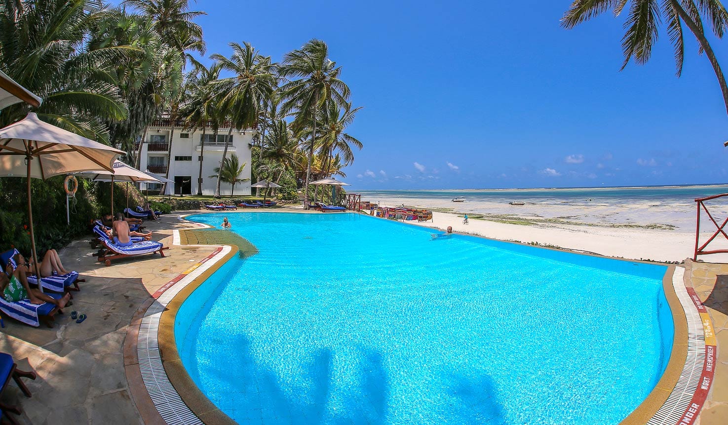 Voyager beach hotel Mombasa