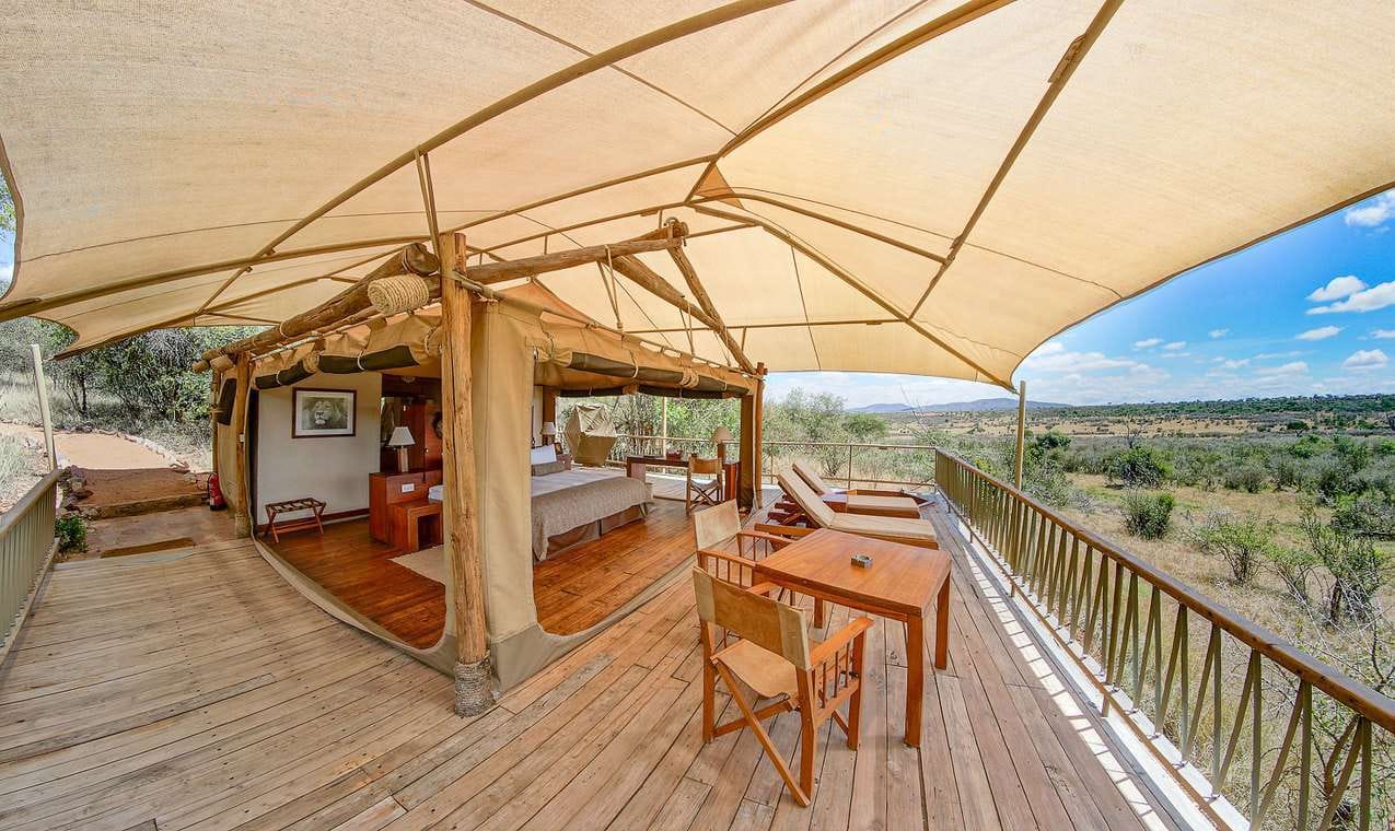 Luxury tent suite Accommodation in Masai Mara-Mara Bushtops