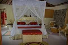 mbweha-camp-cottage-room