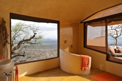 Saruni-Samburu-Villa-2-bathrooms